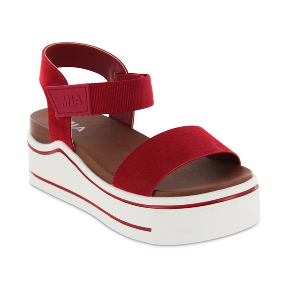 Mia Shoes Red Platform Sandals - Picture 2 of 4